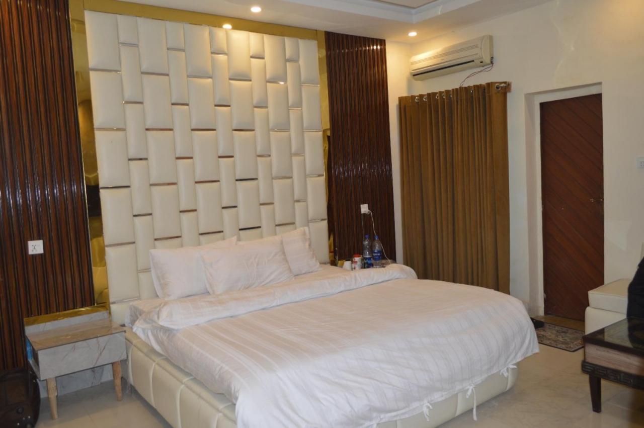 Rose Valet Guest House อิสลามาบัด ภายนอก รูปภาพ